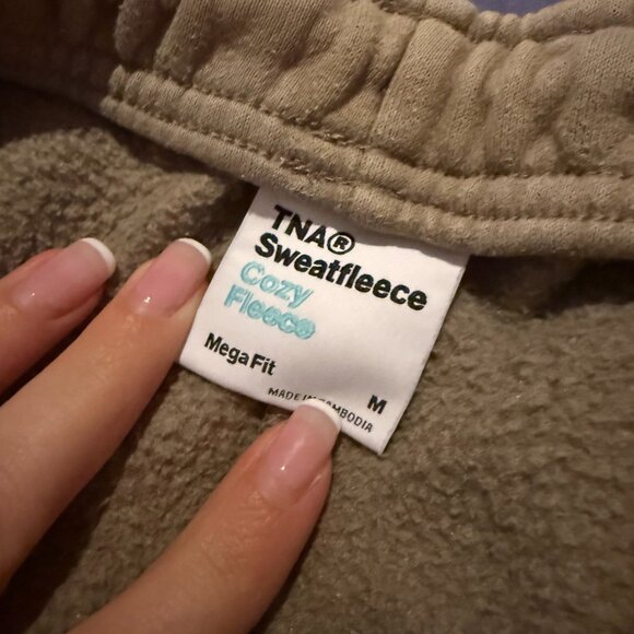 Aritzia TNA Cozy Fleece Mega Fit Sweatpants M Khaki Brown Olive Joggers - Picture 3 of 4